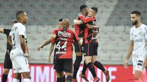 Athletico 1 x 0 Santos - Furacão faz o básico, vence e joga por um empate na Vila por vaga na semifinal da Copa do Brasil