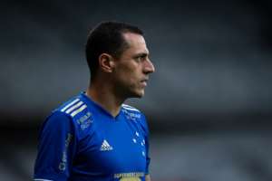 Série B: Rômulo projeta improvisação na lateral direita para ajudar Luxemburgo no Cruzeiro