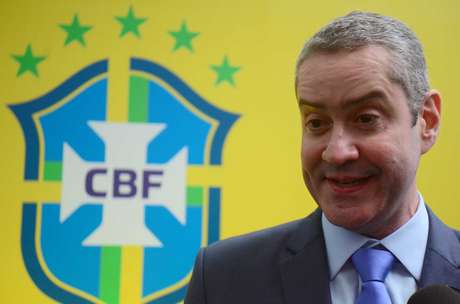 Pede música? Terceira mulher acusa presidente da CBF de assédio sexual