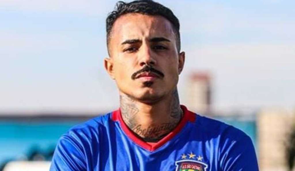 Copa Paulista: MC Livinho avalia primeiros dias de jogador profissional