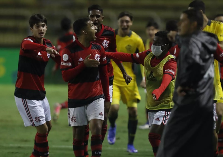 COPA DO BRASIL SUB-17: Flamengo goleia o Vasco-AC por 12 a 0 em jogo no fim deste domingo