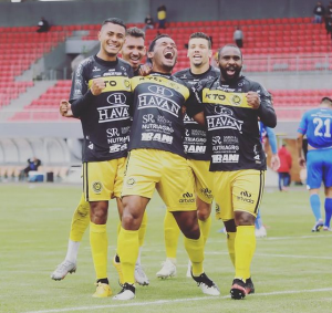 FC Cascavel-PR 2 x 0 Marcílio Dias-SC - Cobra é melhor do início ao fim e segue na liderança