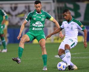 Chapecoense 1 x 1 América-MG - VAR em ação e gols no final em 'duelo dos desesperados'