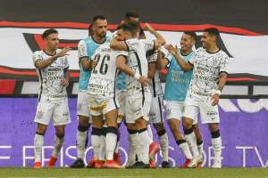 Athletico-PR 0 x 1 Corinthians - Roni não perdoa e coloca Timão no G6