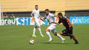 Criciúma-SC 3 x 1 Oeste-SP - Tigre mantém os 100% em casa e assume liderança provisória