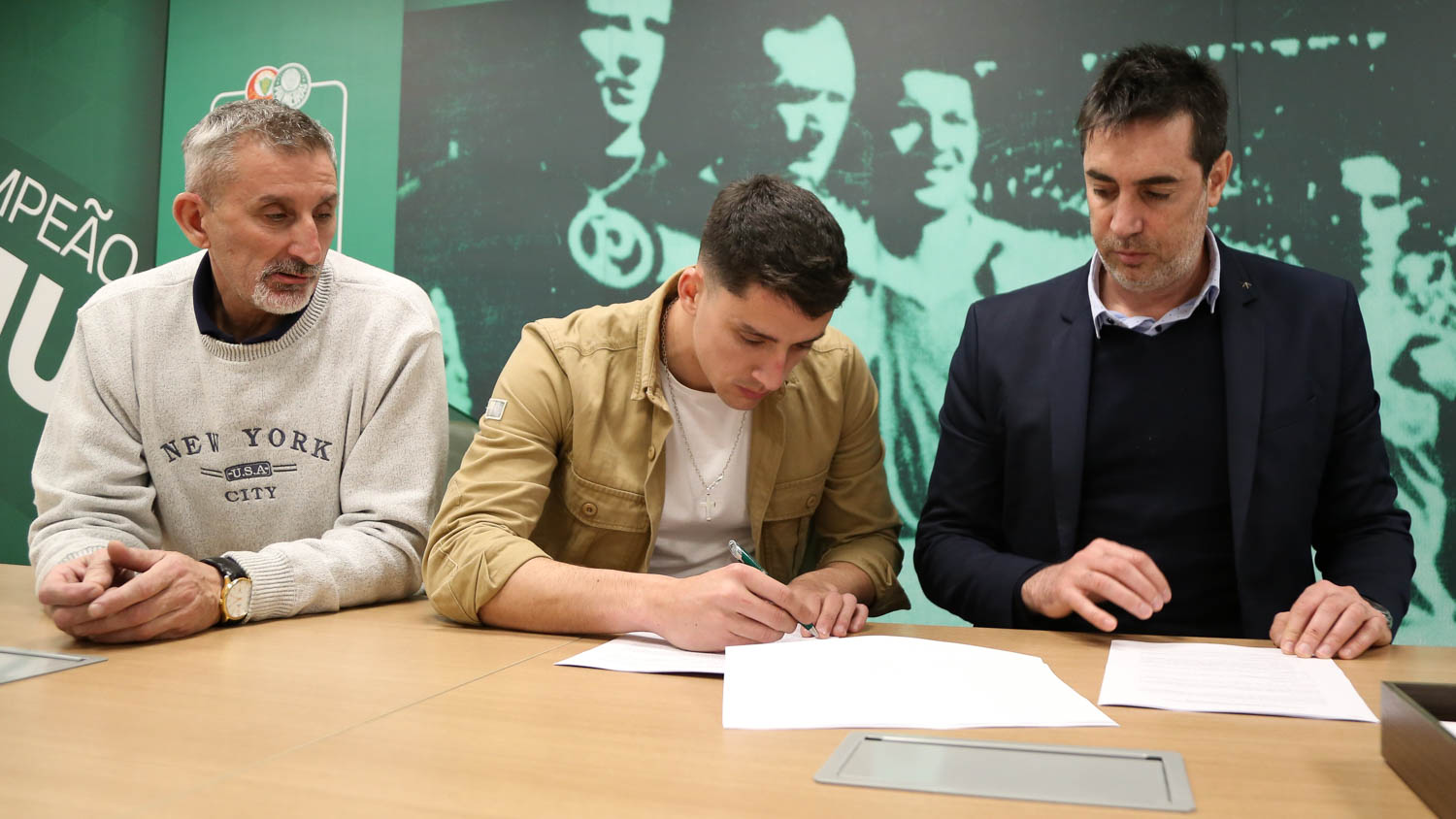 Abel avalia chegada de Piquerez ao Palmeiras como ‘investimento para o futuro’