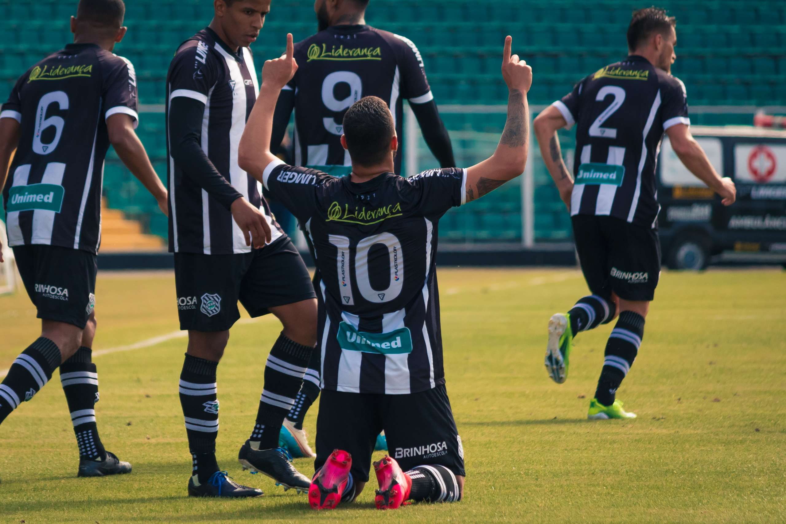 Figueirense-SC 2 x 1 Novorizontino-SP – Pênalti nos acréscimos dá vitória aos catarinenses