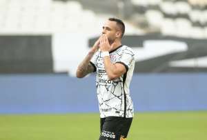 Corinthians 3 x 1 Ceará - Com dois de Adshow e golaço de Renato Augusto, Timão despacha o Ceará em casa