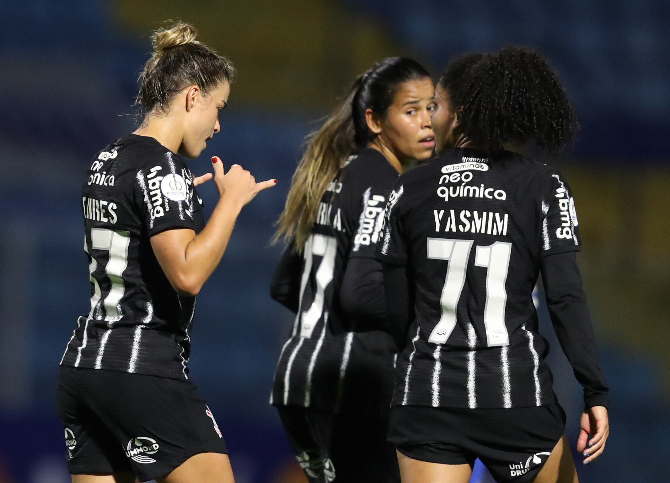 BRASILEIRO FEMININO: De virada, Corinthians goleia Avaí Kindermann e fica perto da semifinal