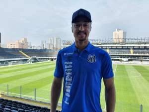 Santos renova contrato de goleiro reserva até dezembro de 2022