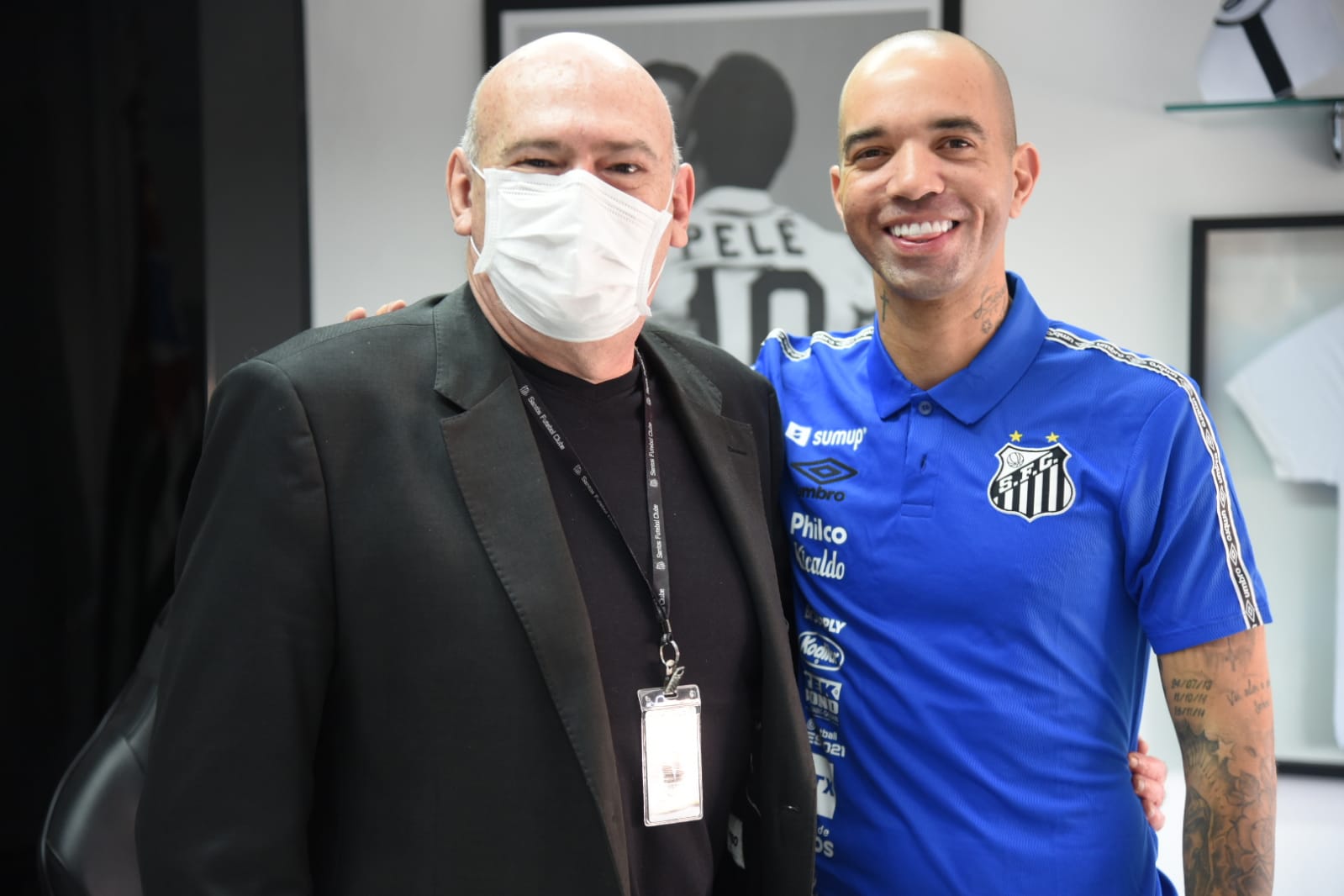 Com contrato até o fim do ano, Santos confirma acerto com Diego Tardelli