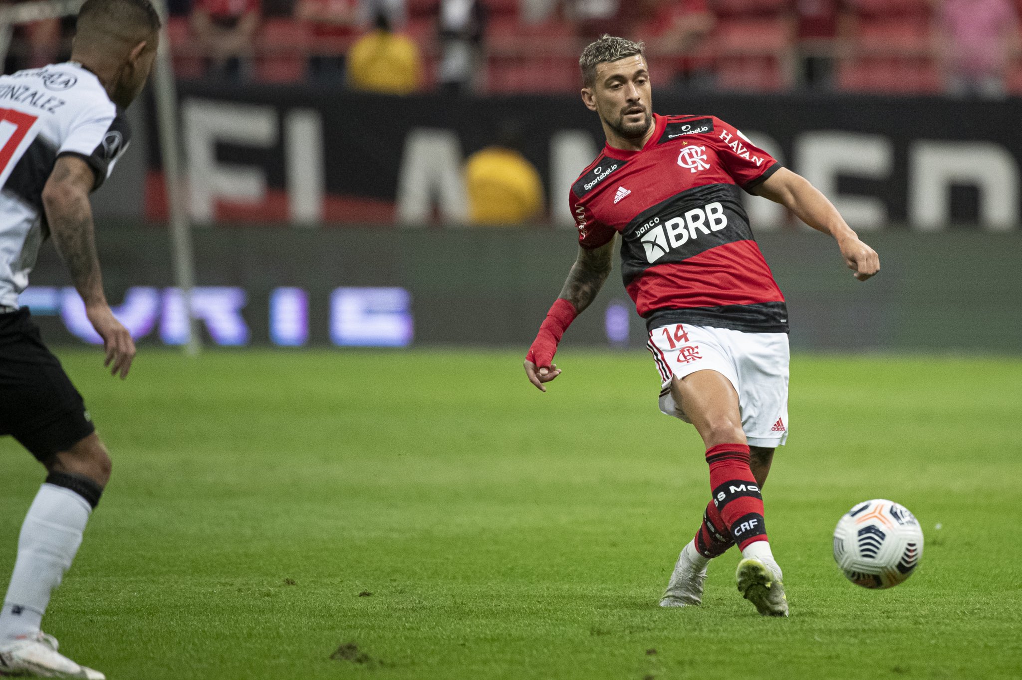 Meio-campista é poupado no Flamengo com fadiga muscular e não enfrenta o Ceará