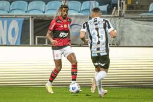 Lesão é confirmada e atacante do Flamengo pode perder até possível convocação