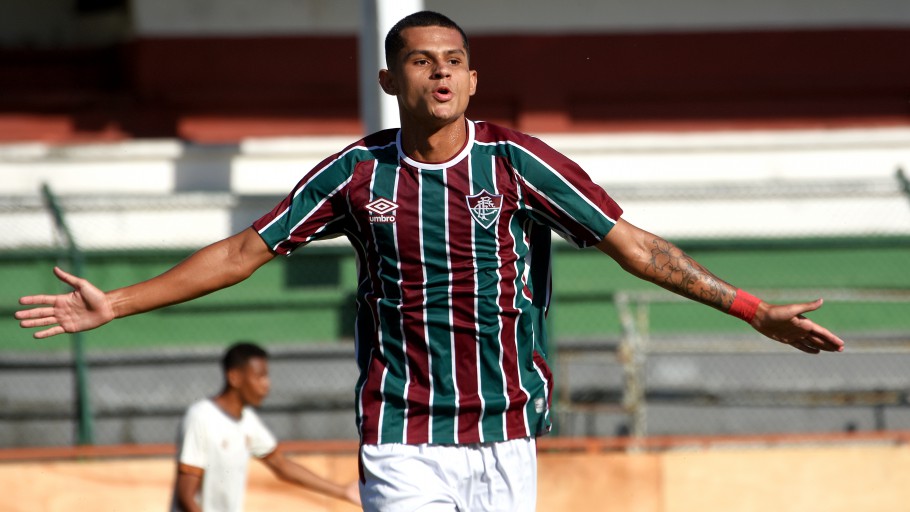 Fluminense 1