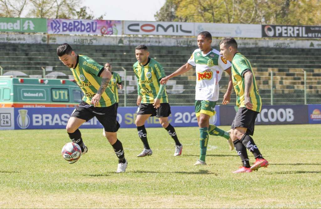 Ypiranga-RS 1 x 0 Mirassol-SP – Canário voa para liderança e deixa Leão em situação delicada na Série C