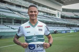 Juventude aceita proposta da Europa por lateral, mas Coritiba faz jogo duro