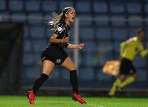 Promessa do futebol feminino está invicta com camisa do Corinthians e volta a ser considerada para a Seleção Brasileira