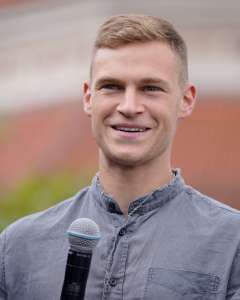 Alemão: Referência do Bayern de Munique, Kimmich estende contrato até 2025