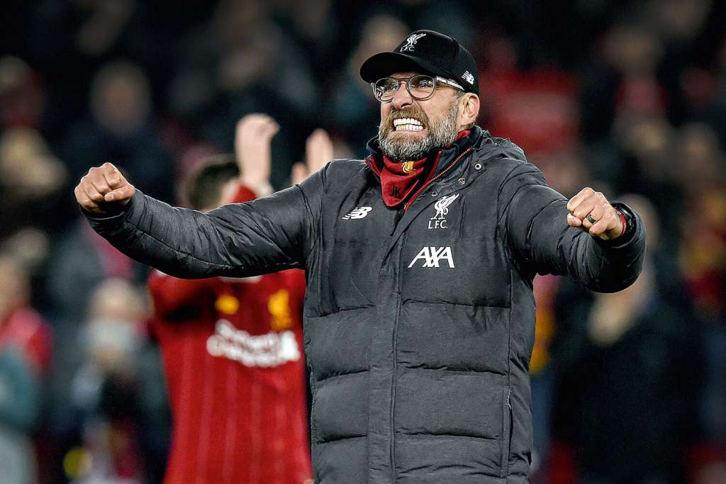 Inglês: Klopp ironiza gastos de PSG, City e Chelsea: ‘Eles obviamente não têm limites’