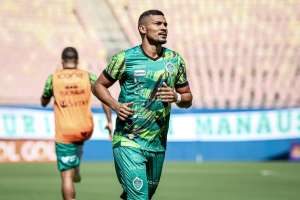 Série C: Meio-campista explica melhora do Manaus-AM após troca de treinadores: 'Mudou o espírito'