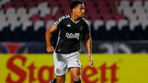 Série B: Miranda lamenta postura do Vasco em vitória sobre o Vila Nova