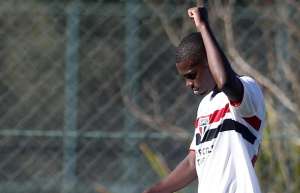 Clube alemão monitora joia de 20 anos do São Paulo