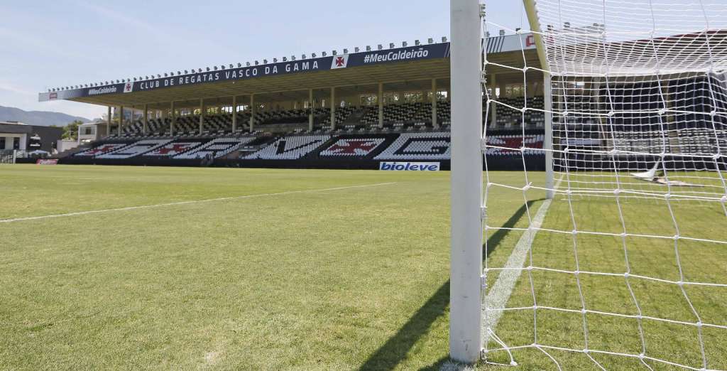 Juiz que pode “acabar com o Vasco” já determinou penhora do Botafogo