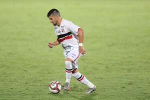 Série C: Santa Cruz-PE precisa calibrar o pé para manter o sonho da permanência vivo