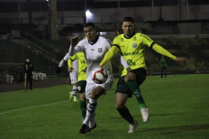 Figueirense-SC x Ypiranga-RS - Canarinho tenta manter liderança e Figueira quer colar no G4 da Série C
