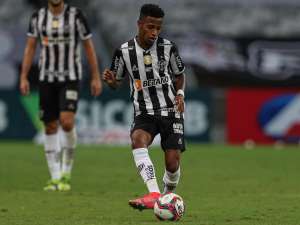 Tchê Tchê fala pela primeira vez sobre polêmica com Diniz: 'Não sou perninha'