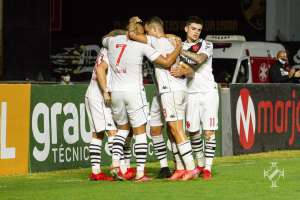 Vitória x Vasco - Eliminados na Copa do Brasil só pensam na Série B!