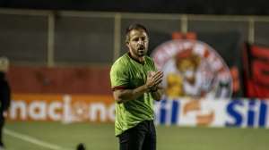 Série B: Mesmo com Ramon fora, Vitória segue sem informar sobre a demissão do técnico