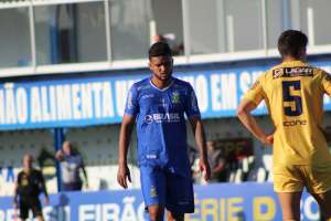 Série D: Zagueiro prata da casa comemora gol no Santo André: 'Trabalhamos para isso'