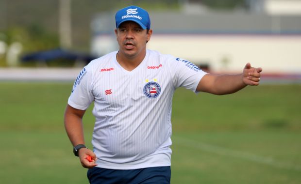 Ex-técnico da Ponte Preta deixa time do Brasileirão