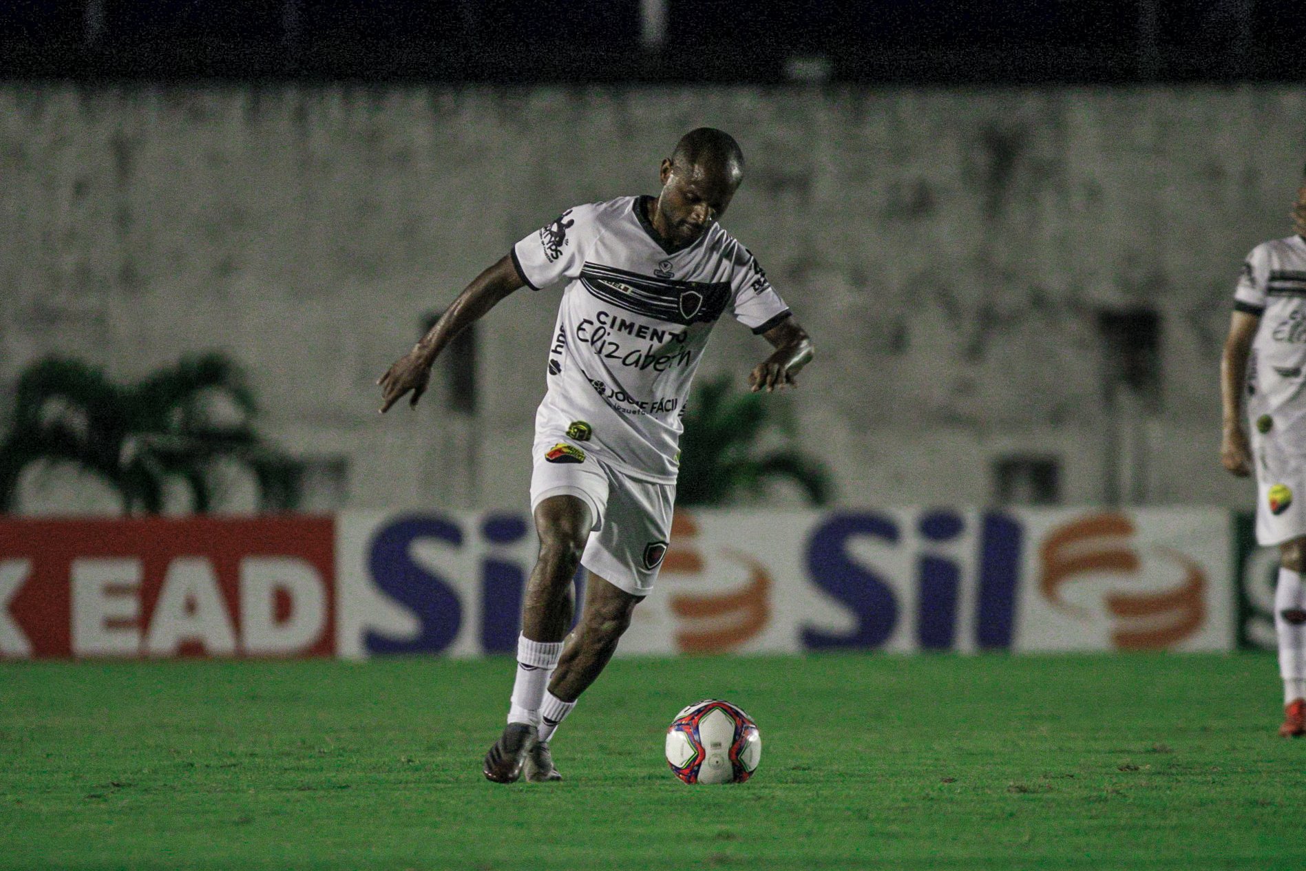 Botafogo-PB 2 x 1 Paysandu-PA – Estrela de Gusmão é mais brilhante