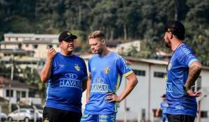 Série B: Ex-Corinthians e Vasco é regularizado e pode estrear no Brusque