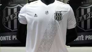 Ponte Preta lança camisa no dia do aniversário com novidade na famosa faixa transversal; FOTO AQUI!