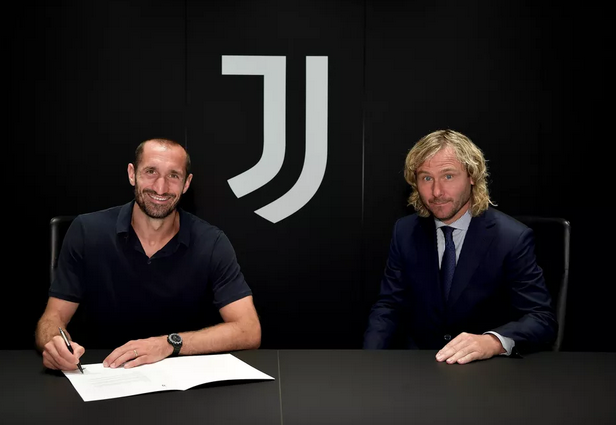 Zagueiro renova contrato com a Juventus e pode chegar a 19 temporadas com o clube