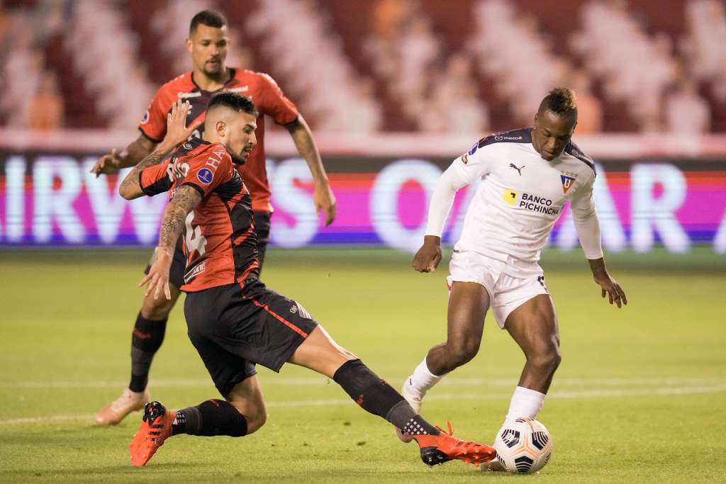 PLACAR FI: Brasileiros na Liberta e Sula, chuva de gols nas categorias de base e fechamento de rodada na Série B