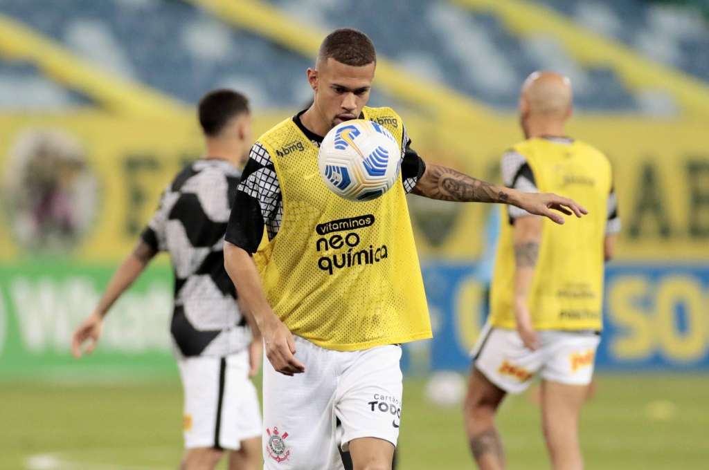 Treinador do Corinthians ensaia marcação sob pressão para ‘ficar mais perto’ do gol do Santos
