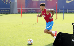 Espanhol: Brasileiro não joga em Bilbao, mas Koeman diz que meia pode ser o 10 do Barcelona