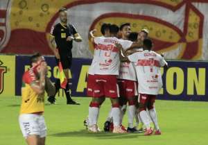 Vitória x CRB – Leão vai aguentar o embalo do time alagoano?