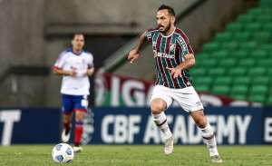 Baiano: Bahia abre negociação com Fluminense para ter volante Yago Felipe