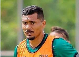 Série C: Meio-campista alcança marca histórica no Manaus-AM e empolga: 'Rumo aos 100'