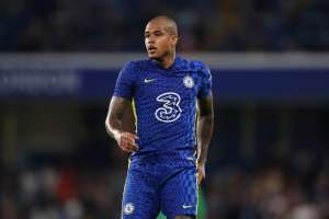 Flamengo anuncia chegada de atacante ex-Chelsea e Fluminense