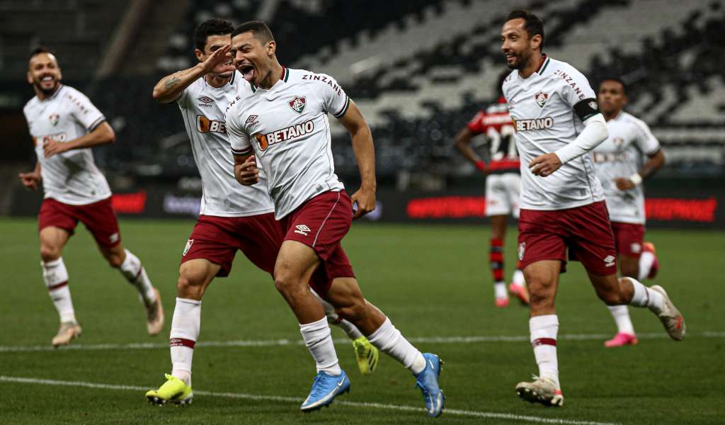 América-MG x Fluminense – Força máxima para buscar objetivos diferentes