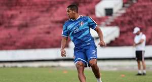 Série C: Santa Cruz perde atacante recém contratado para time da Série B; Zagueiro titular fica