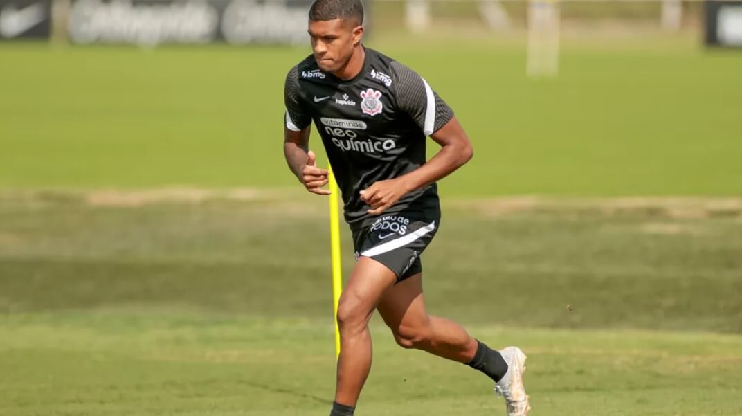 Corinthians encaminha empréstimo de jogador para clube australiano