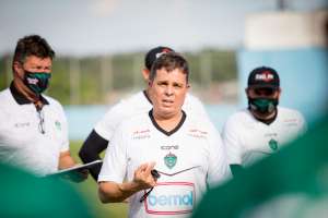 Série C: Novo treinador do Manaus-AM mostra que tem conhecimento de sobra