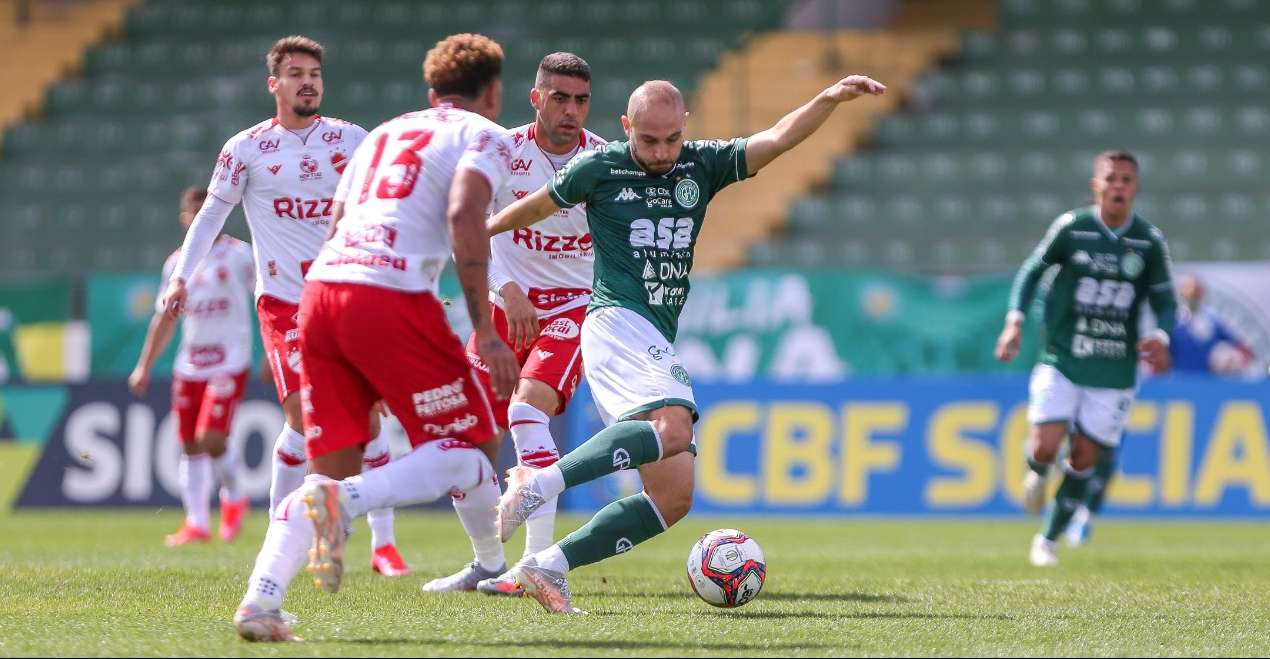 Série B tem Seleção FI no 4-3-3 e com técnico interino